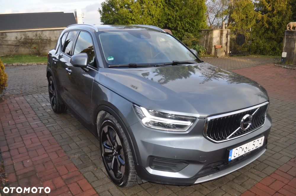 Volvo XC 40 D4 SCR AWD R-Design - 9