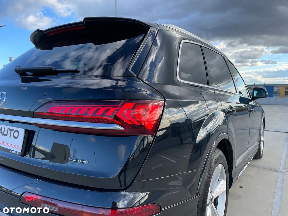 Audi Q7 - 16