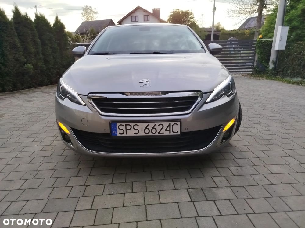 Peugeot 308 1.6 THP Allure - 3