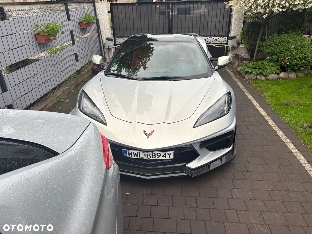 Chevrolet Corvette - 6