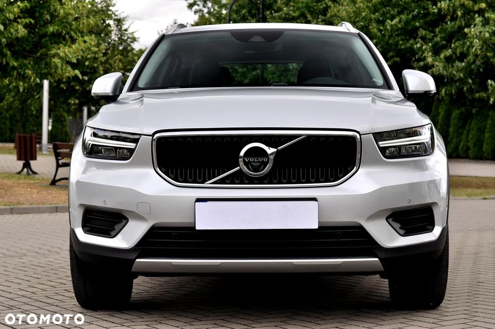 Volvo XC 40 T3 Momentum Pro - 5