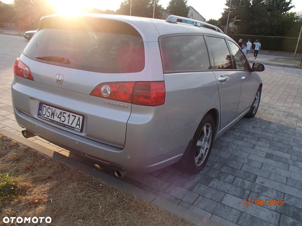 Honda Accord Tourer 2.4 i Automatik Executive - 6