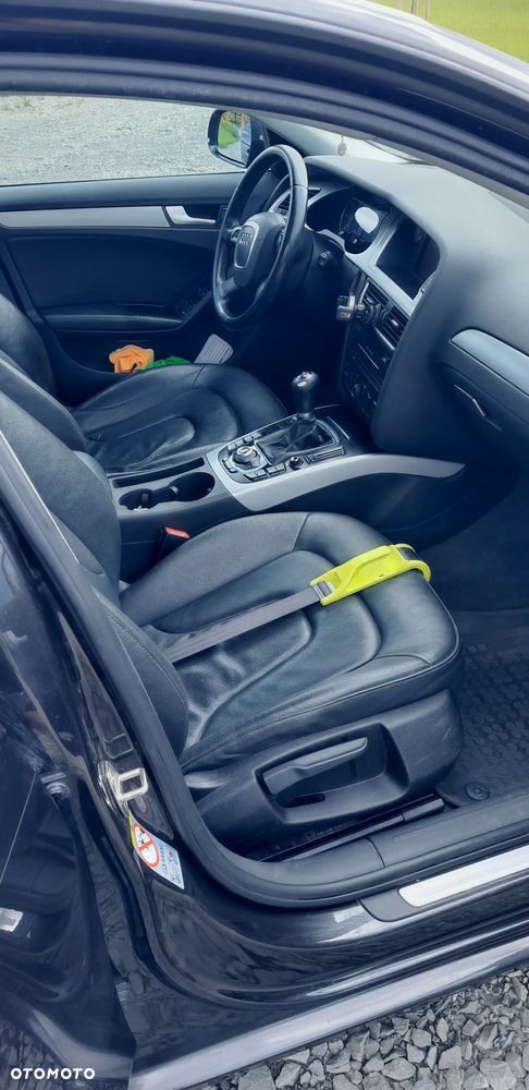 Audi A4 Avant 2.0 TDI - 12