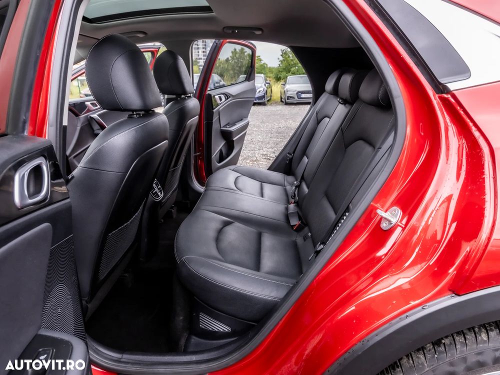 Kia XCeed 1.6 GDI DCT6 OPF Platinum Edition - 16