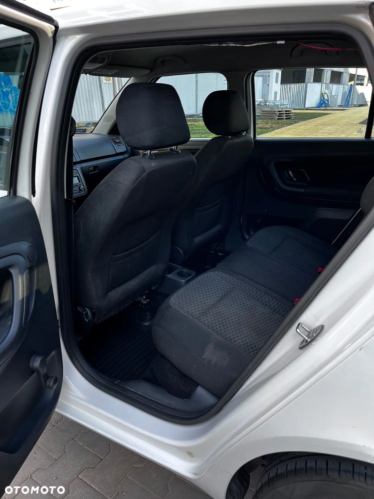Skoda Fabia 1.6 TDI DPF Comfort - 4