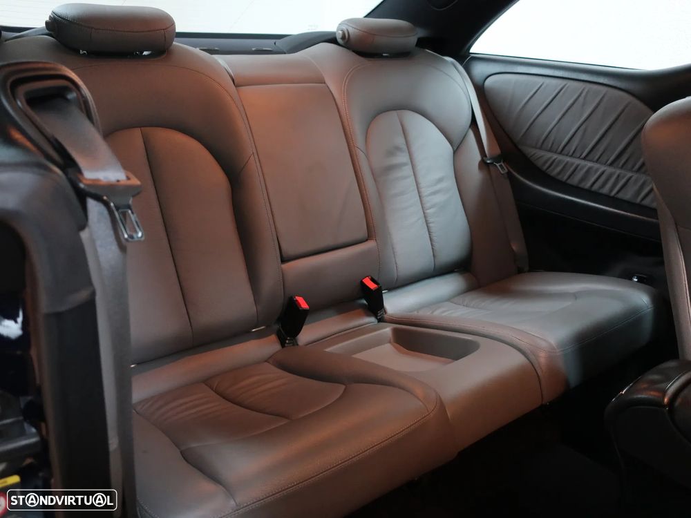 Mercedes-Benz CLK 220 CDi Avantgarde - 26