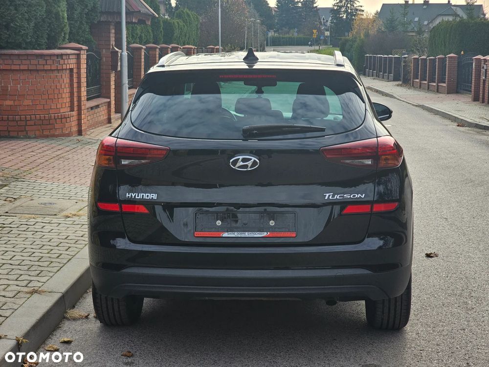 Hyundai Tucson 1.6 GDI BlueDrive GO 2WD - 17