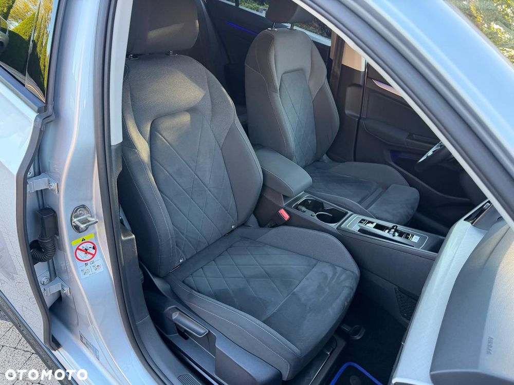 Volkswagen Golf 1.5 TSI BMT Evo Comfortline DSG - 6