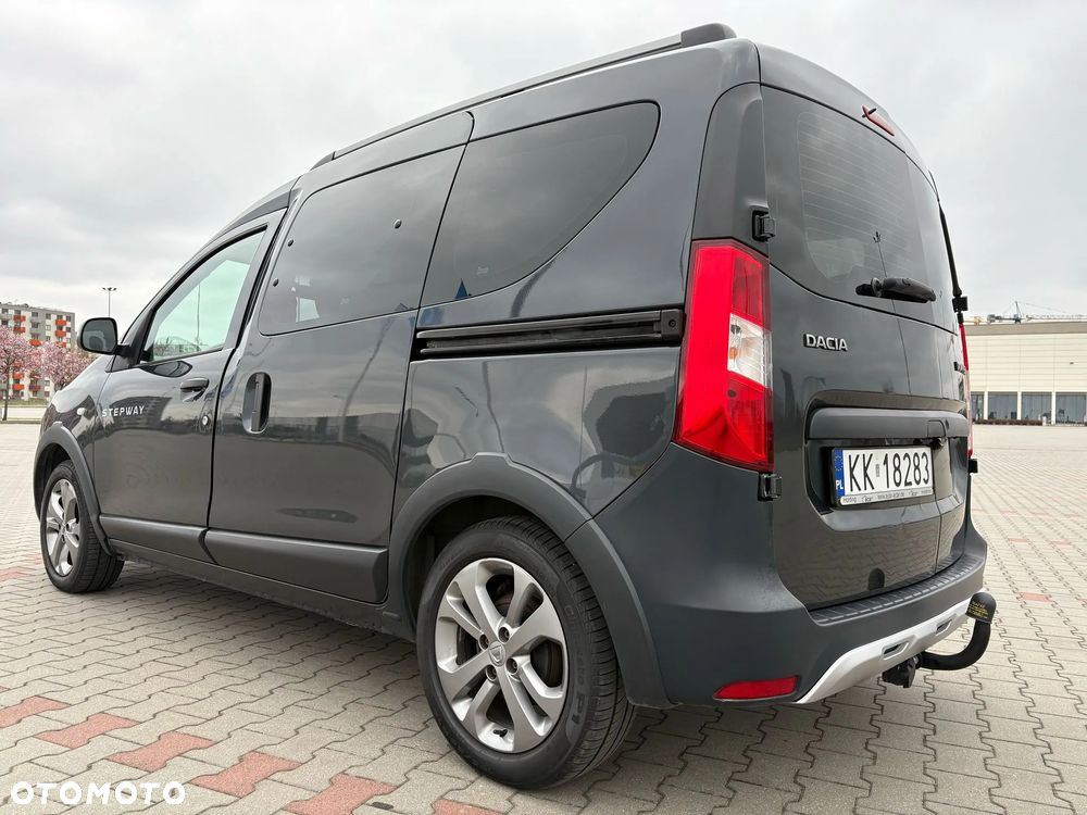 Dacia Dokker TCe 115 Stepway - 9