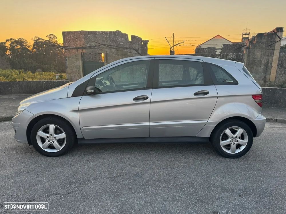 Mercedes-Benz B 150 BlueEFFICIENCY - 5