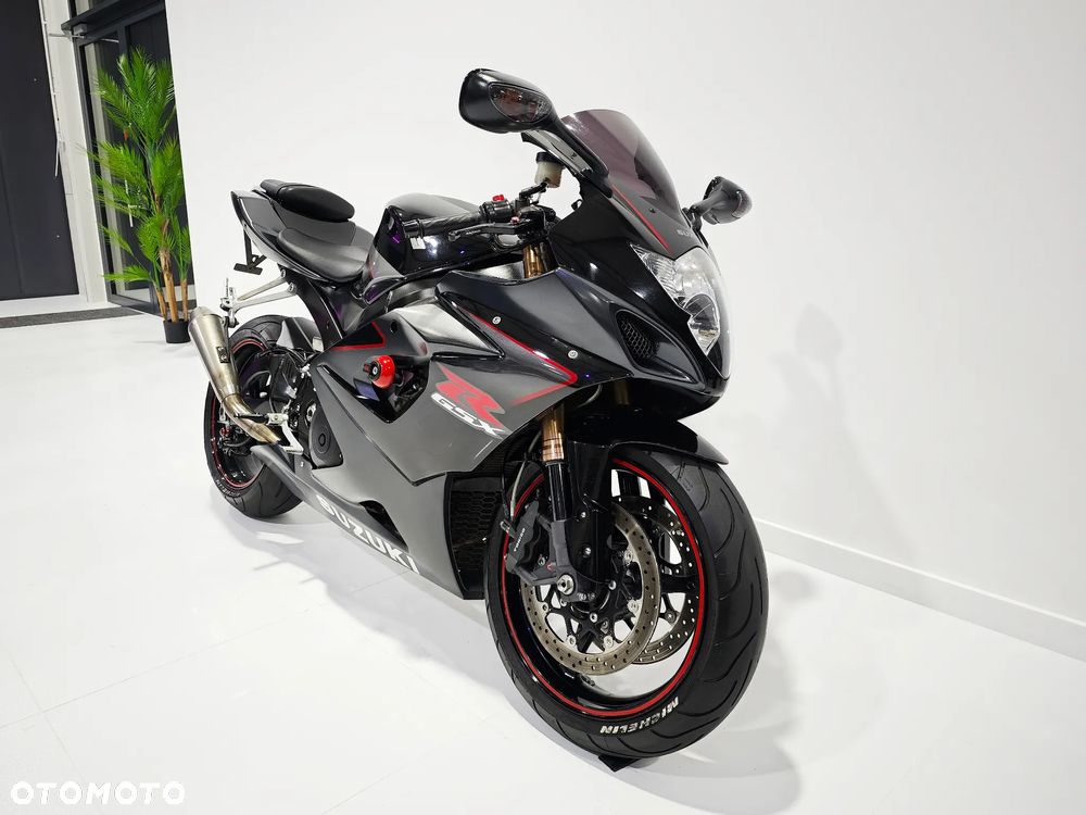 Suzuki GSX-R - 2