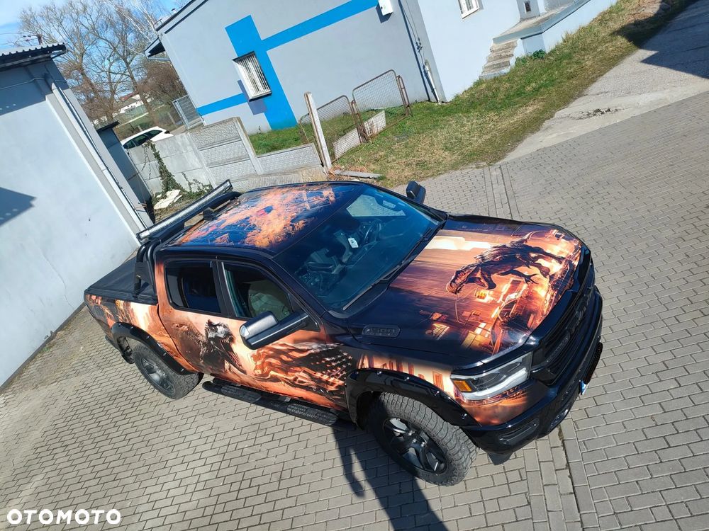 RAM 1500 Crew Cab Shortbed Bighorn - 3