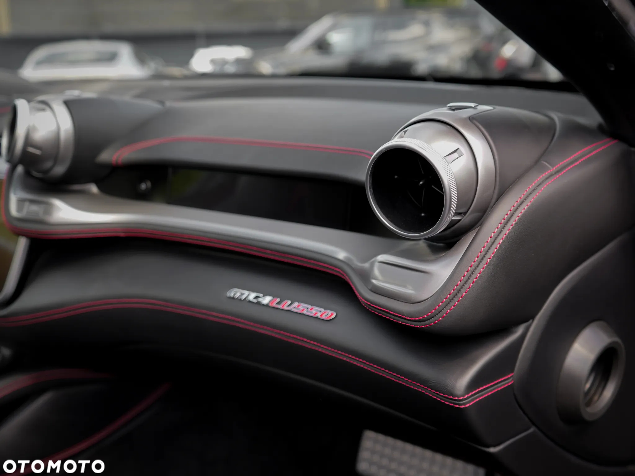 Ferrari GTC4Lusso - 29