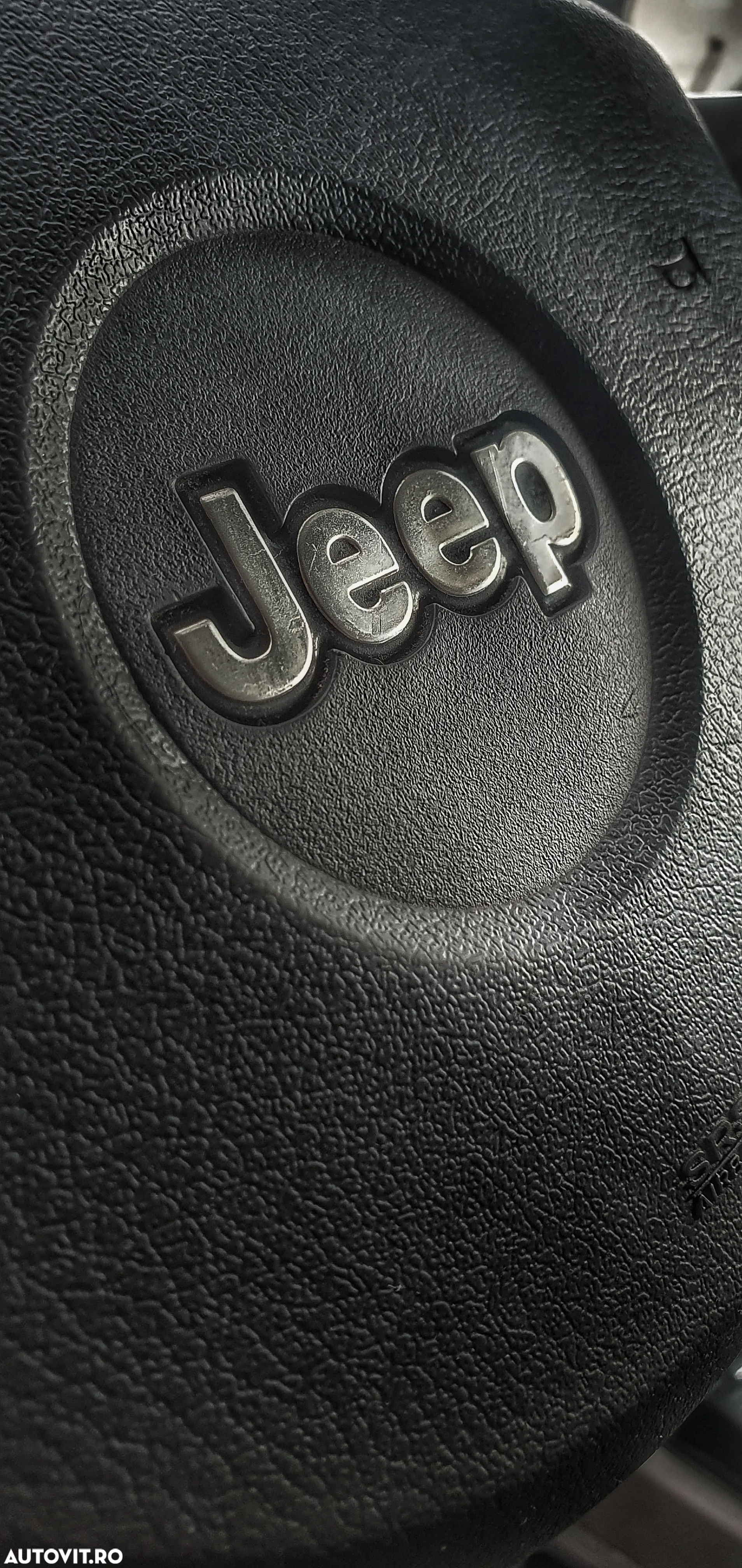 Jeep Cherokee 2.8 CRD DPF Sport - 11