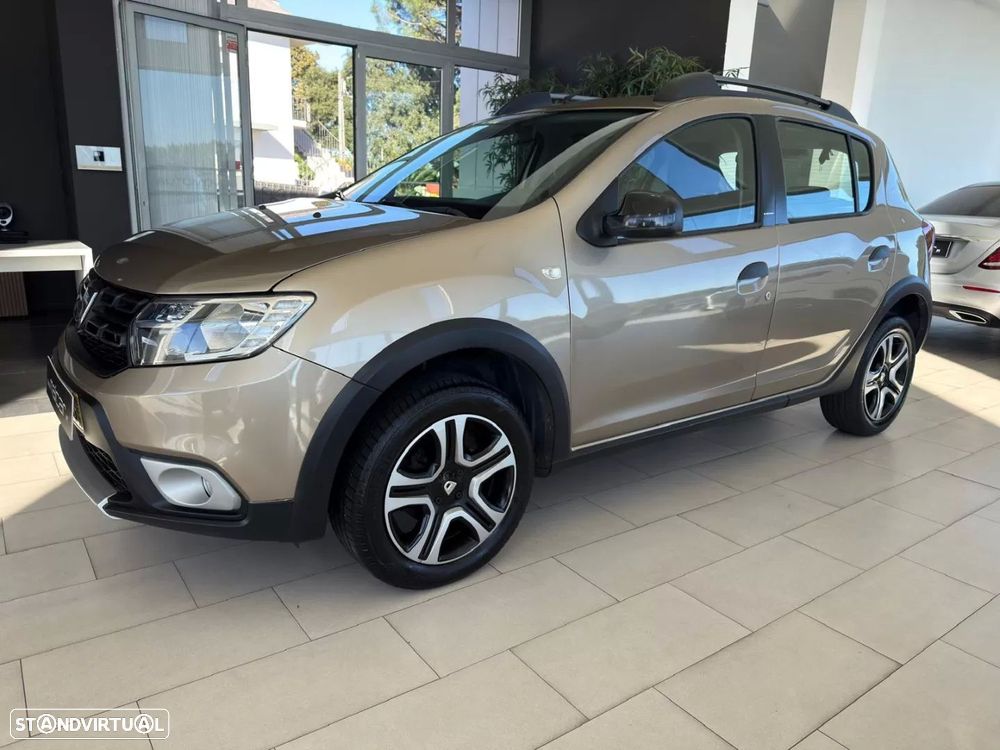 Dacia Sandero 0.9 TCe Stepway Bi-Fuel - 1