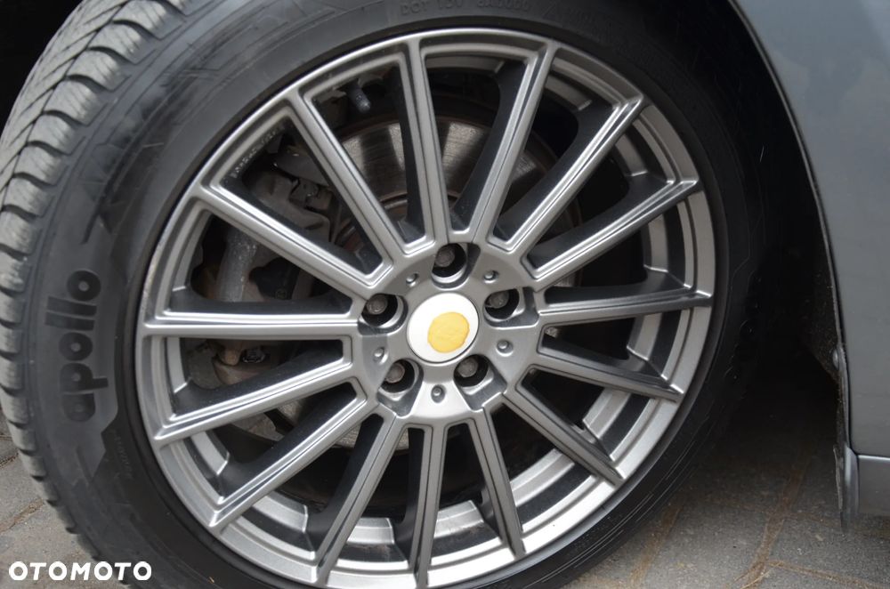 Volvo V60 D2 Momentum - 35