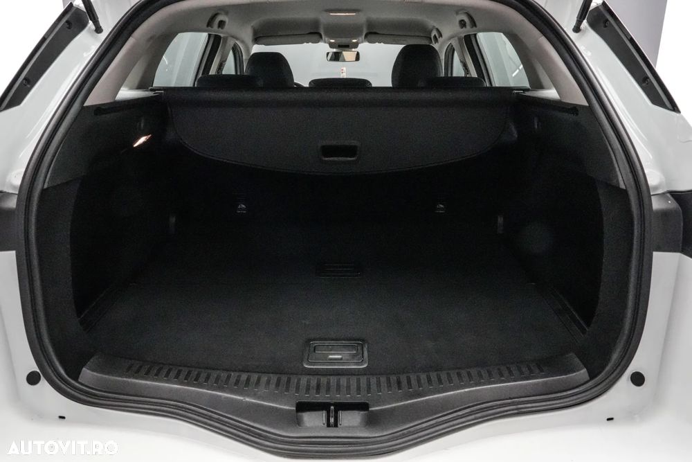 Renault Megane TCe 140 GPF EQUILIBRE - 22