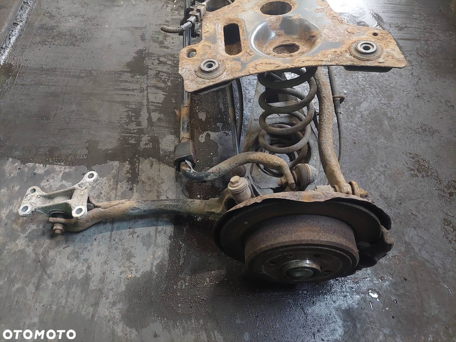 KOMPLETNE ZAWIESZENIE BELKA SANKI TYŁ PEUGEOT 406 I COUPE - 3
