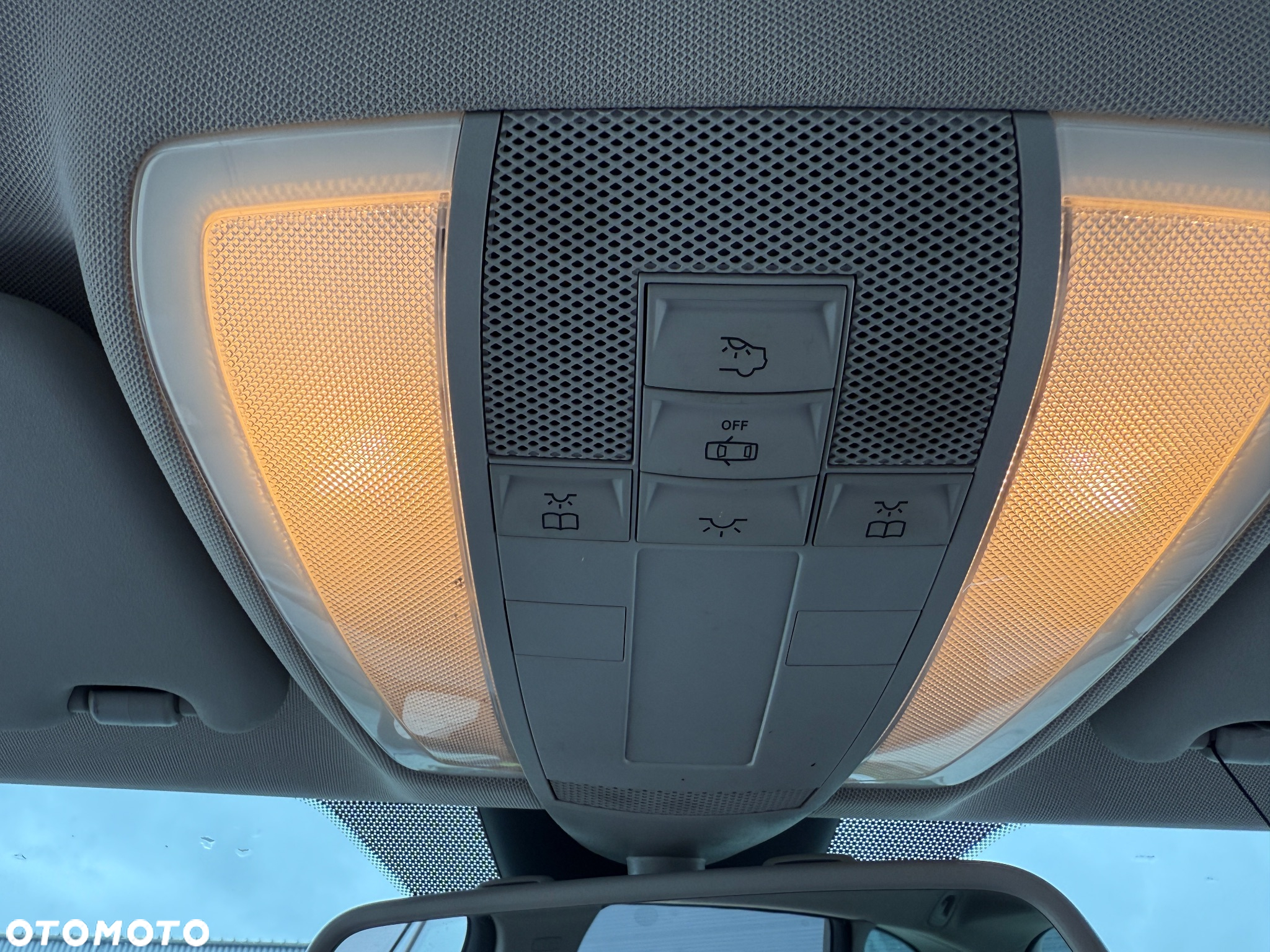 Mercedes-Benz Klasa C 180 T CDI DPF (BlueEFFICIENCY) - 20