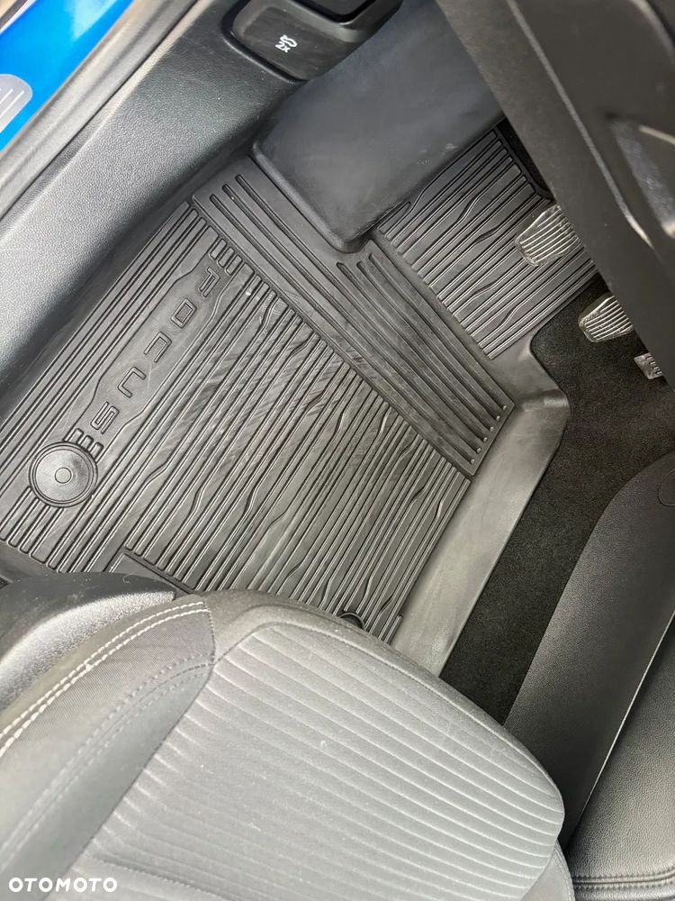 Ford Focus 1.0 EcoBoost Titanium - 16