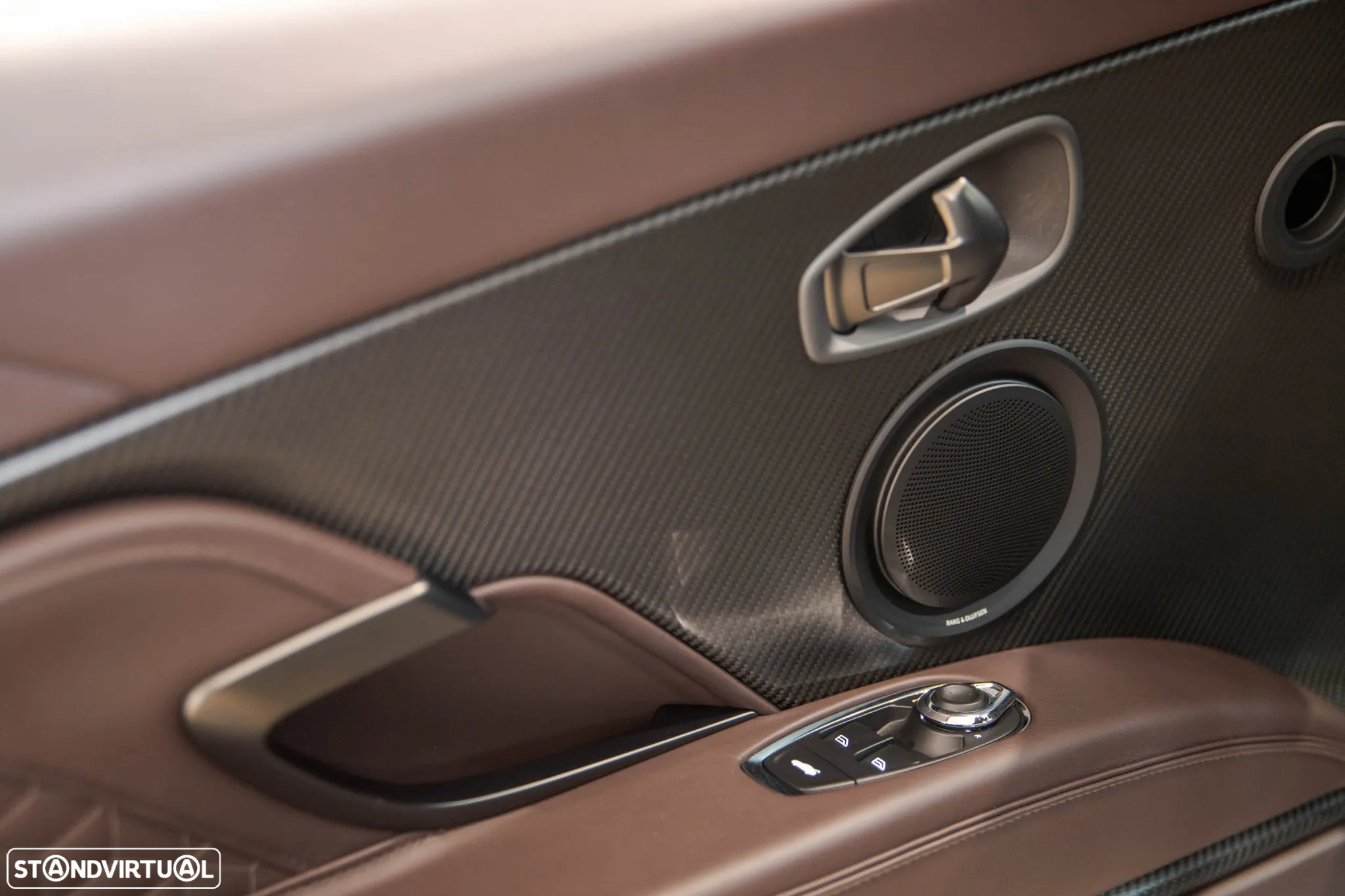 Aston Martin DBS Coupe Superleggera - 44