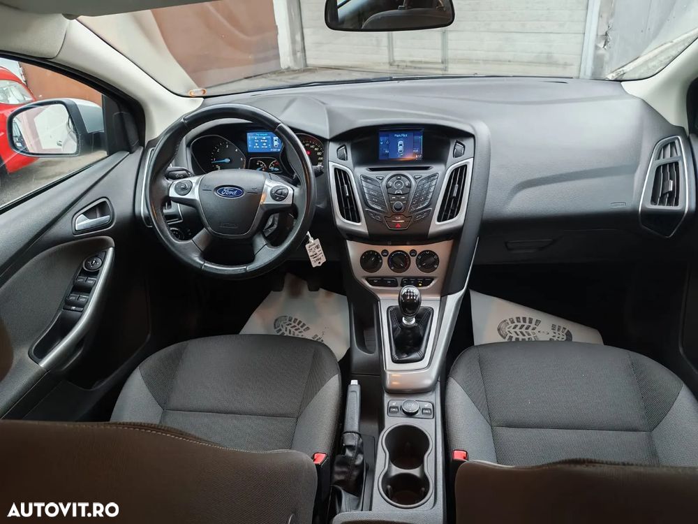 Ford Focus 1.6 TDCi DPF Start-Stopp-System Champions Edition - 5