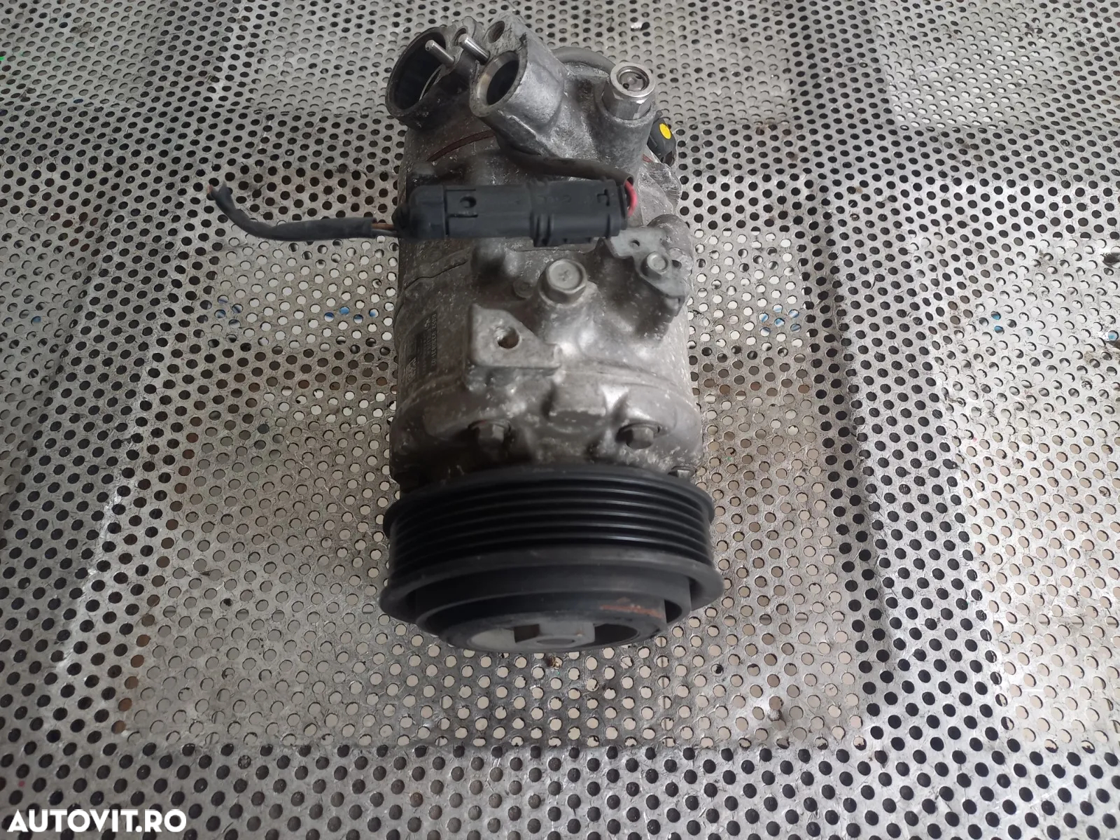 Compresor Clima Aer Conditionat Bmw F34 F30 F31 F32 F33 F36 F10 F11 F20 F21 X3 X4 F25 F26 2.0 Diese - 4
