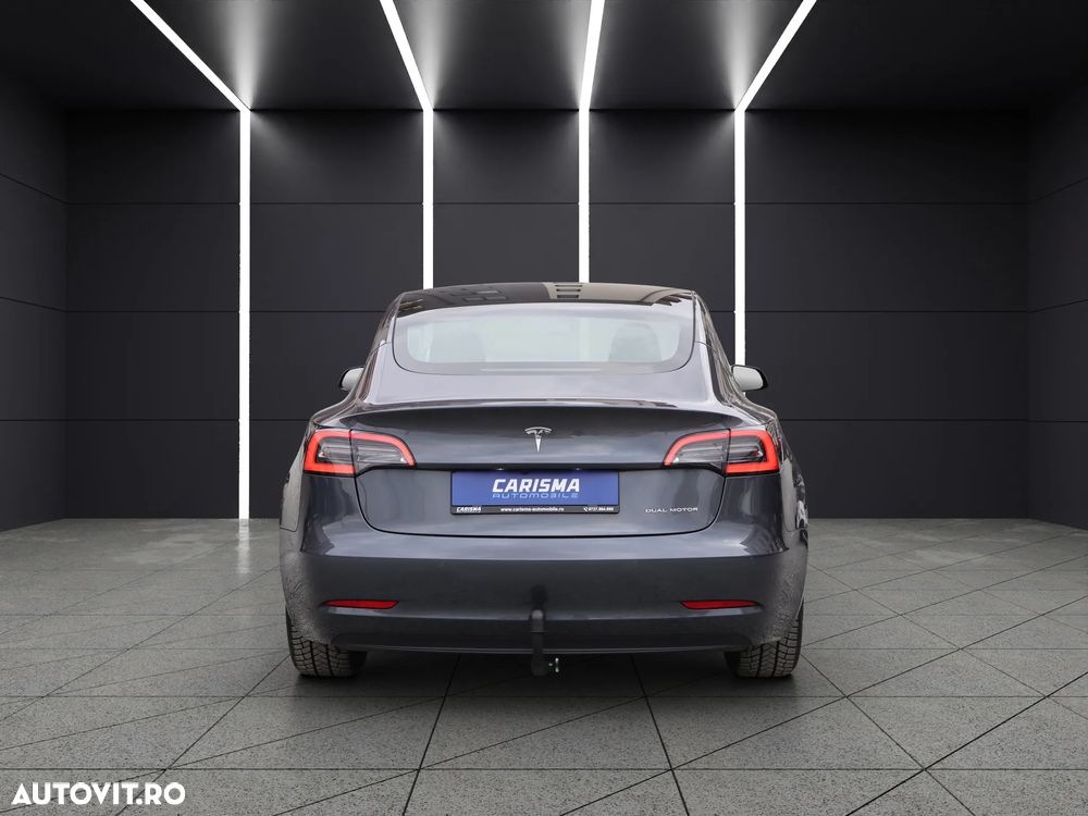 Tesla Model 3 AWD Long Range - 4