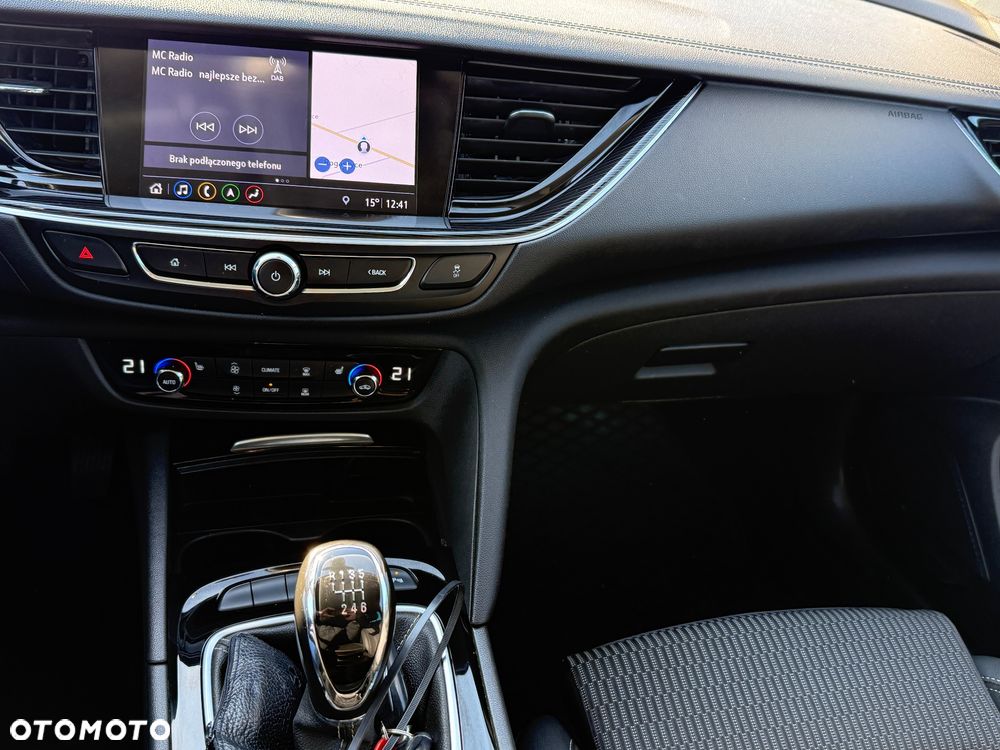 Opel Insignia 2.0 CDTI 4x4 Innovation S&S - 24