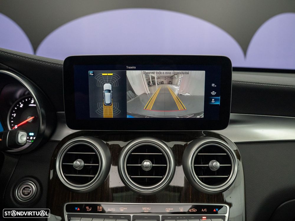 Mercedes-Benz GLC 300 de 4Matic - 32