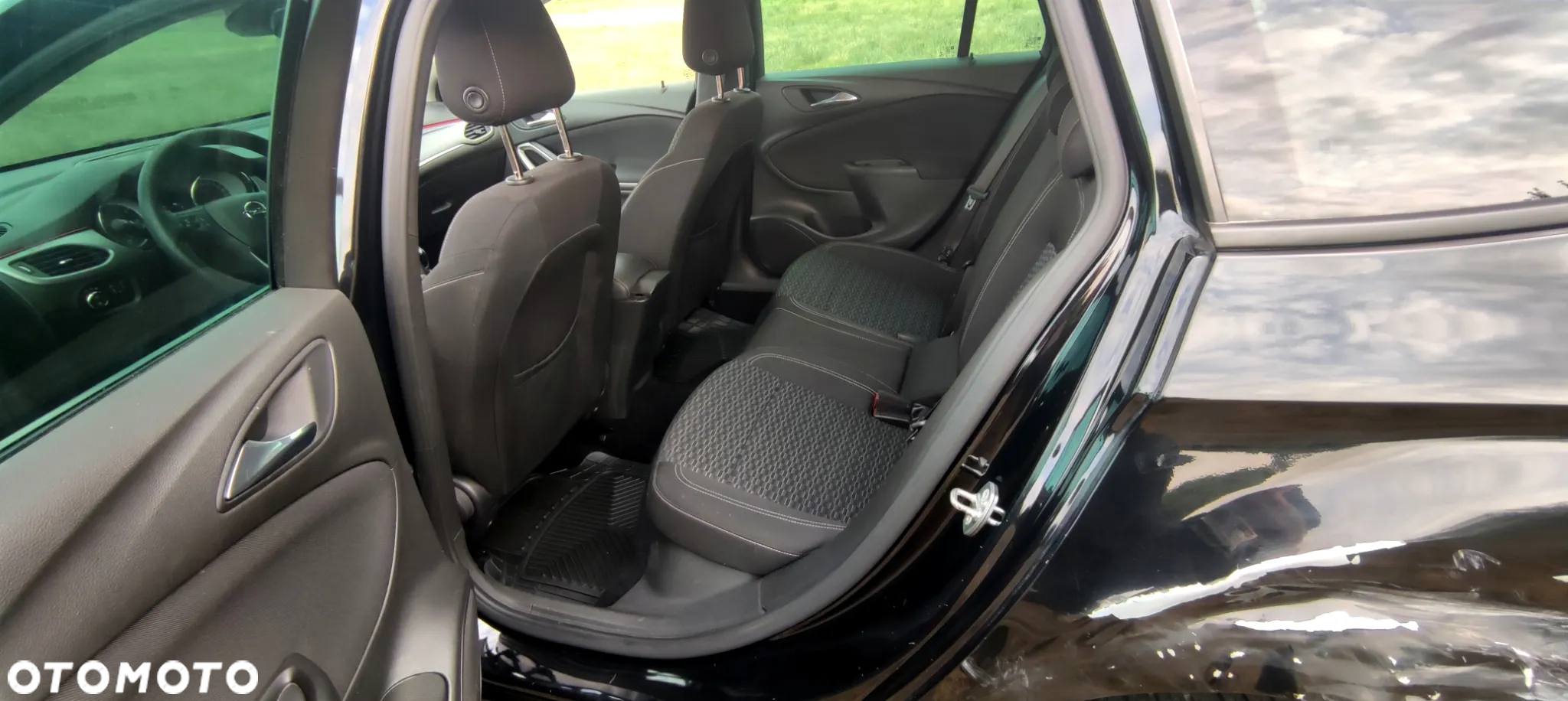 Opel Astra 1.6 D (CDTI) Automatik Sports Tourer Business - 17