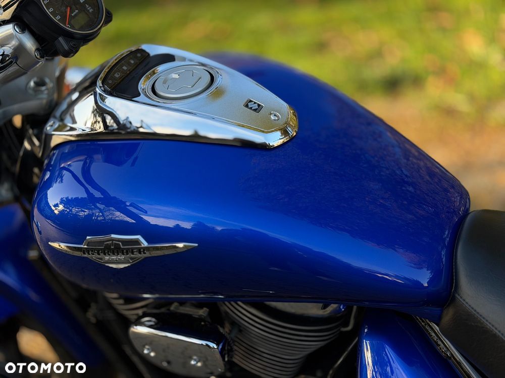 Suzuki Intruder - 20