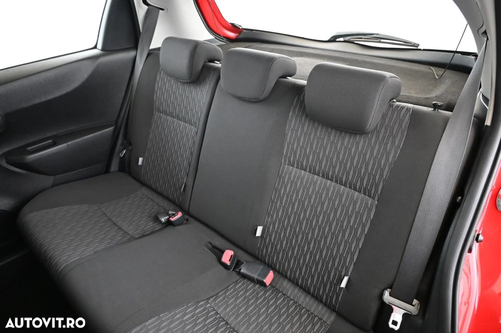 Toyota Yaris 1.0 VVT-i Cool - 17