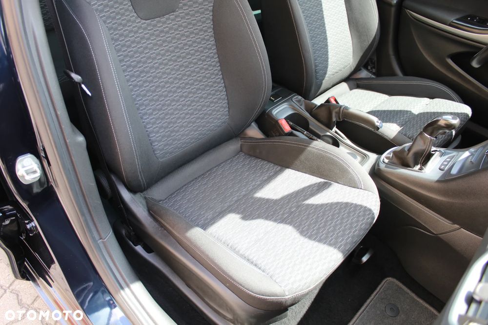 Opel Astra - 25