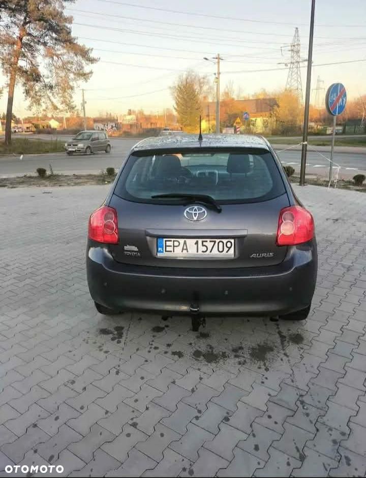 Toyota Auris 2.0 D-4D Premium - 5