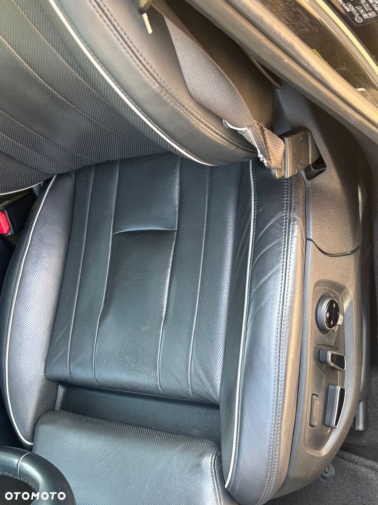 Hyundai Genesis - 10