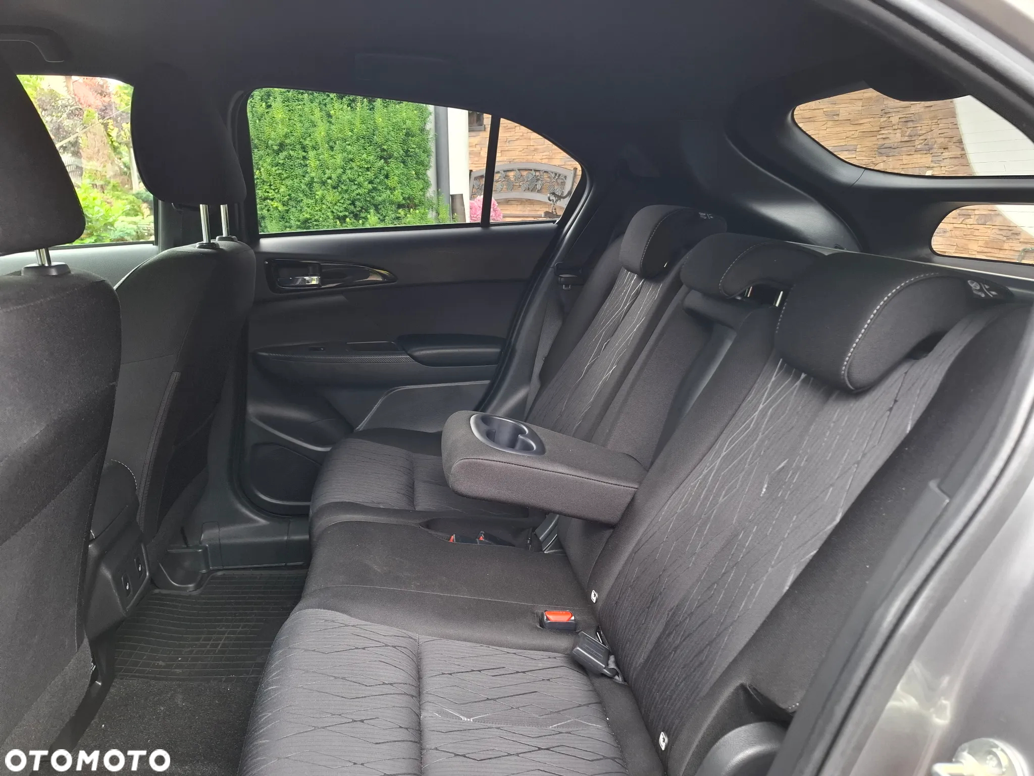 Mitsubishi Eclipse Cross - 28