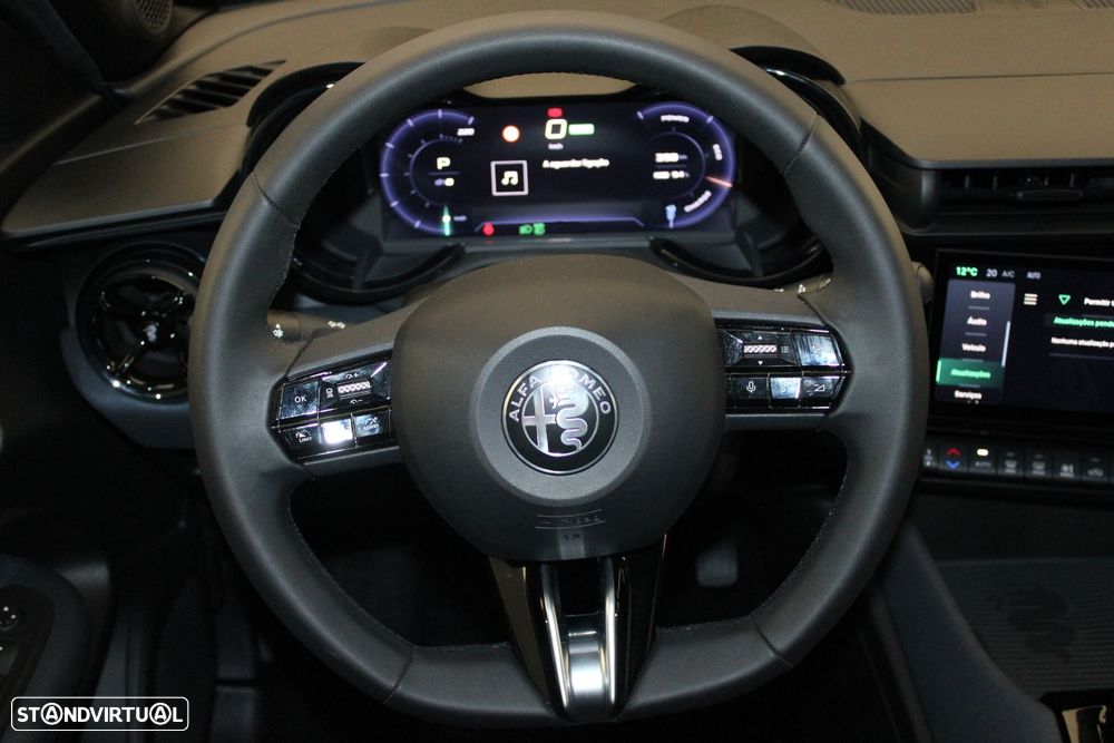 Alfa Romeo Junior Elletrica 50 kWh - 10