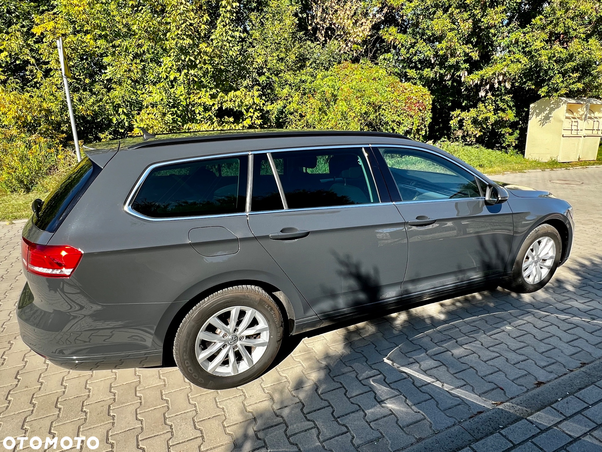 Volkswagen Passat Variant 2.0 TDI DSG (BlueMotion Technology) Comfortline - 12