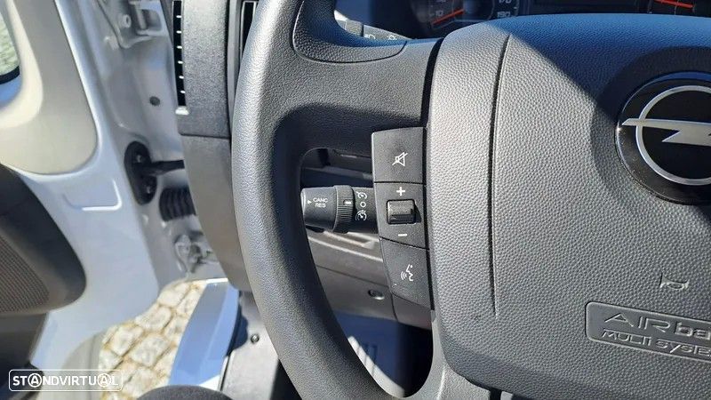 Opel Movano - 13