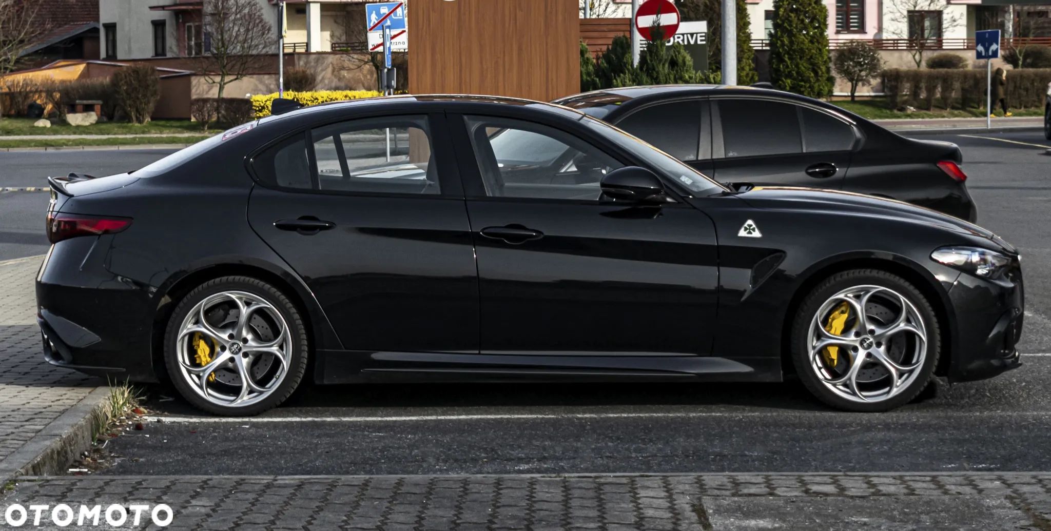 Alfa Romeo Giulia 2.9 V6 Bi-Turbo AT8 Quadrifoglio - 1