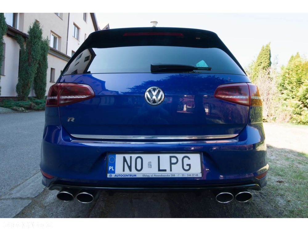 Volkswagen Golf - 9