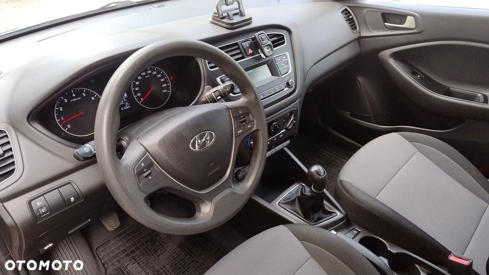 Hyundai i20 1.2 Comfort - 30