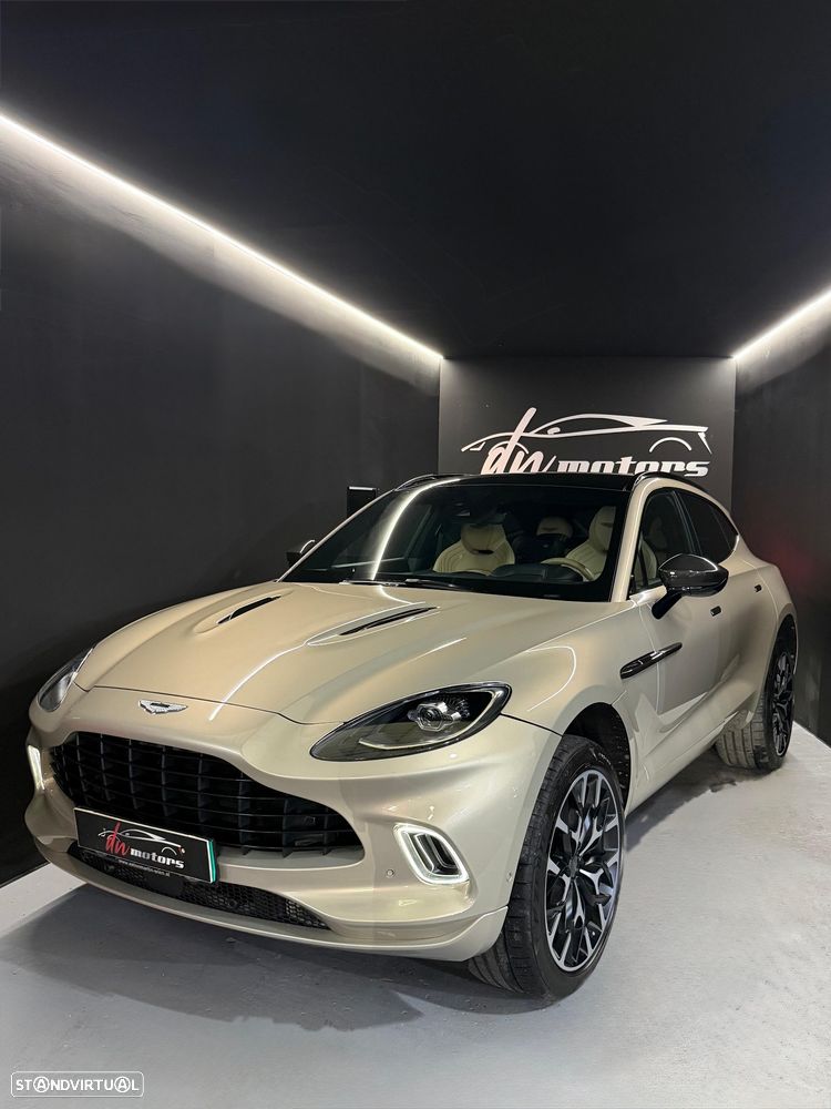 Aston Martin DBX 4.0 Twin-Turbo V8 - 2