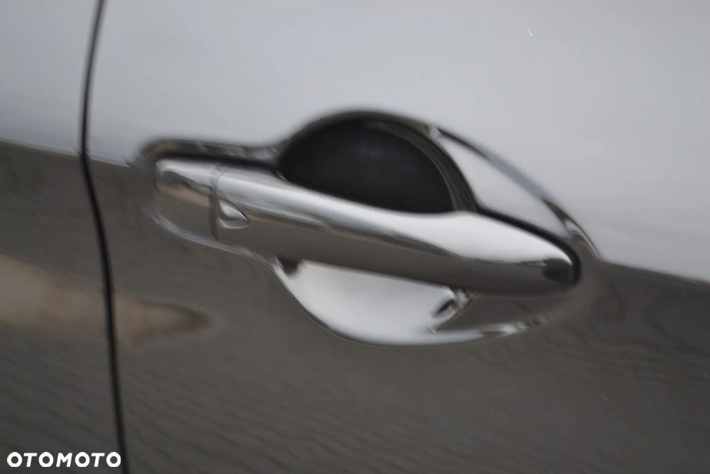 Nissan Qashqai - 12