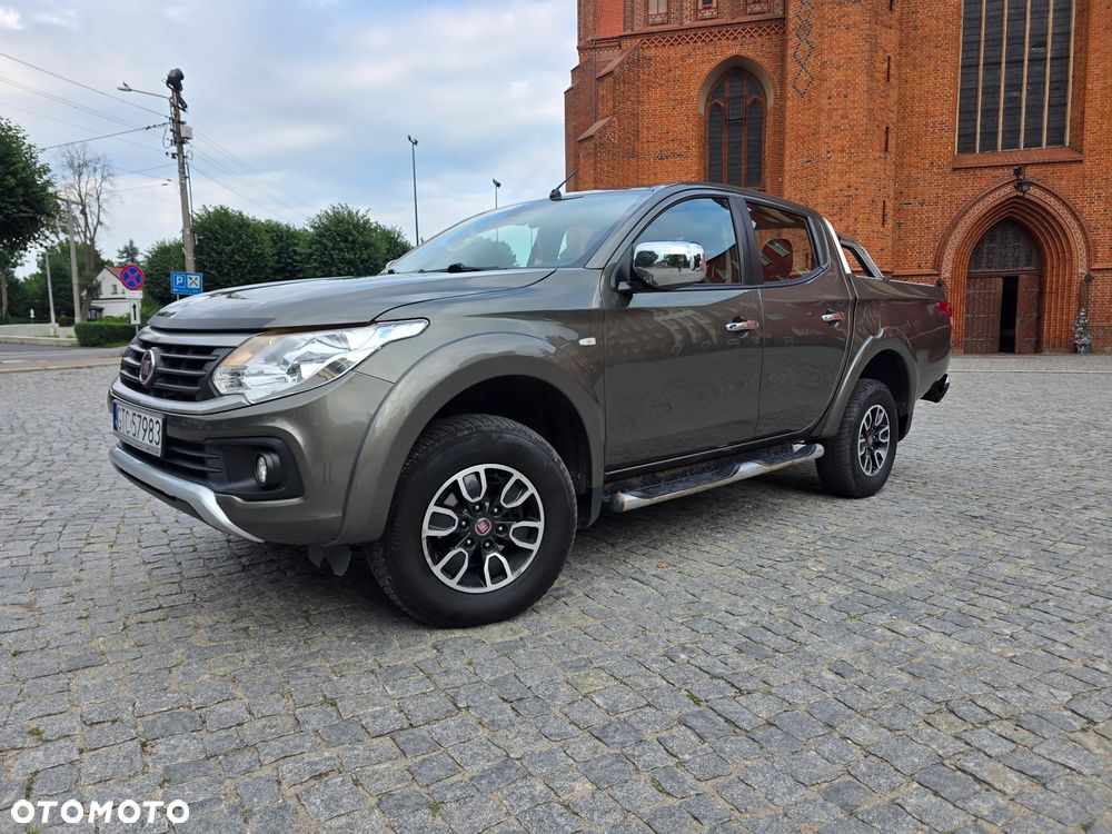 Fiat Fullback 2.4 MJ DC LX Silver + - 2