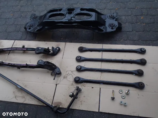 zawieszenie belka wahacz wspornik drążek łącznik łapa guma uchwyt mocowanie ford mondeo mk3 - 7