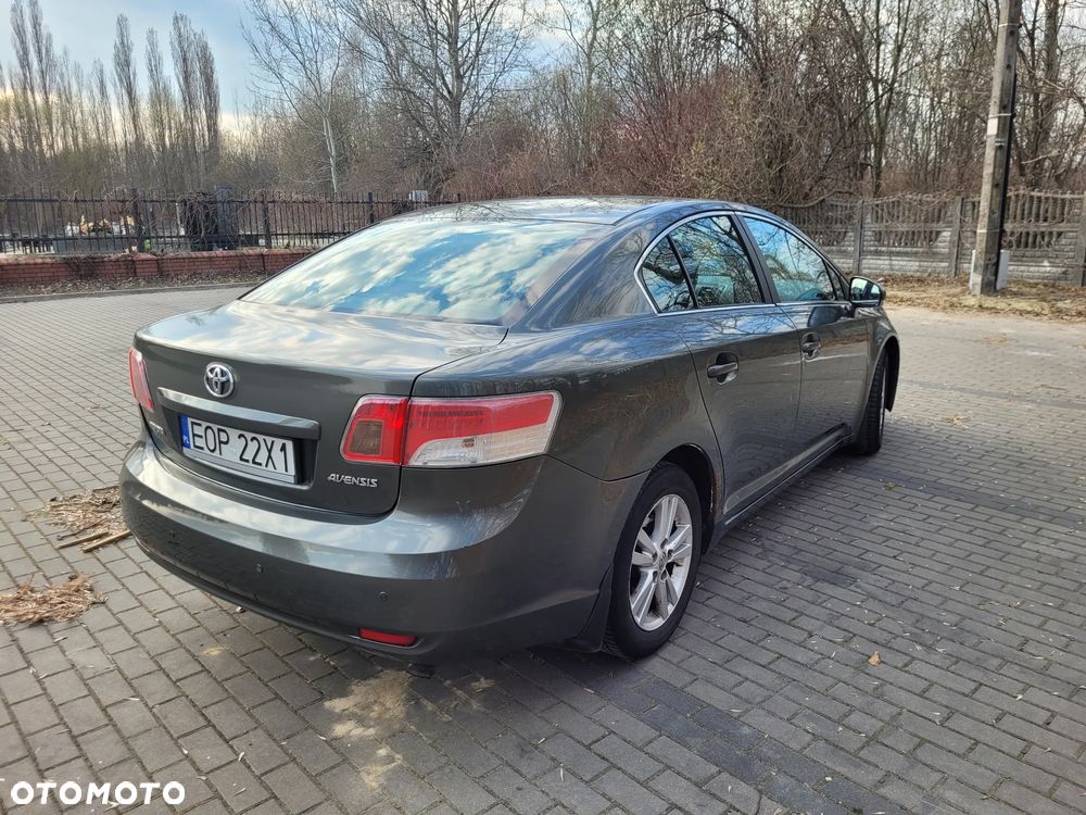 Toyota Avensis 2.0 D-4D Sol plus - 6