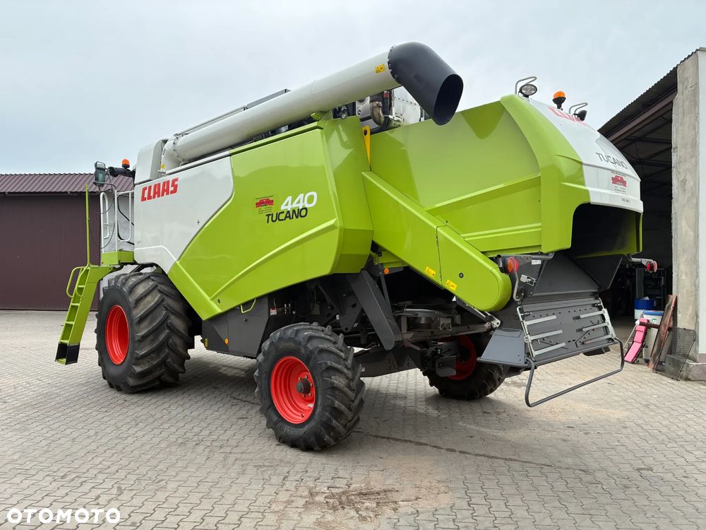 Claas Tucano 440 - 3