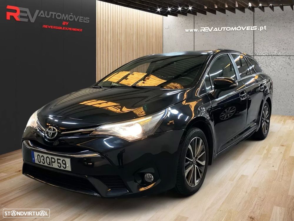 Toyota Avensis Touring Sports 2.0 D-4D Luxury+GPS - 1
